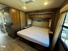2021 Thor Motor Coach Miramar 32.2, $ 99,899