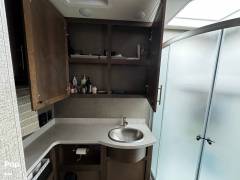 2021 Thor Motor Coach Miramar 32.2, $ 99,899