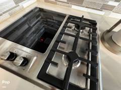 2021 Thor Motor Coach Miramar 32.2, $ 99,899