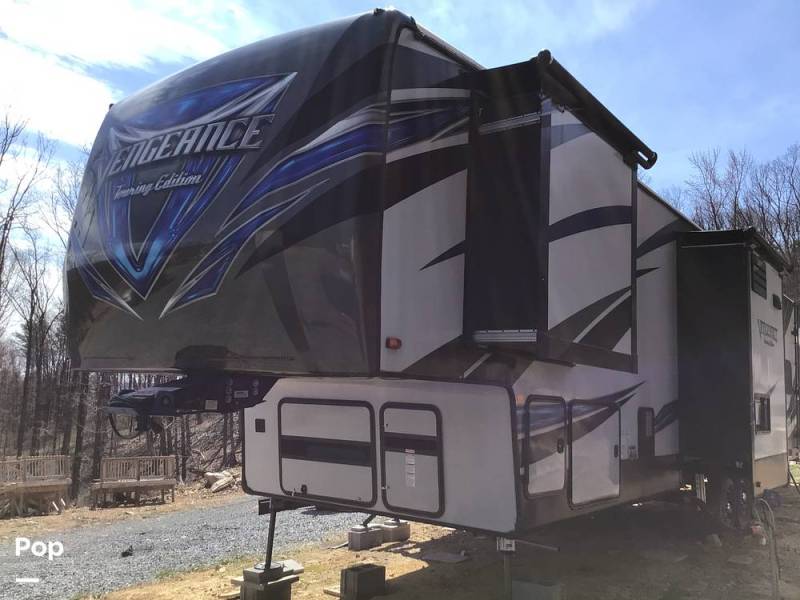 2019 Forest River Vengeance 381L12-6, $ 49,900