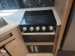 2023 Cruiser RV Radiance 25RB, $ 36,900