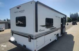 2021 Coachmen Freelander 27QB, $ 65,800