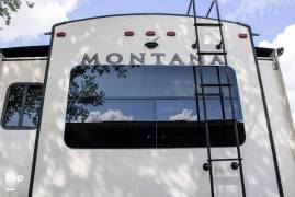 2018 Keystone Montana 3820FK, $ 42,000