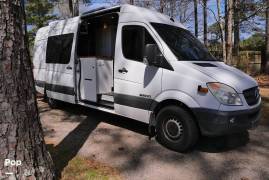2007 Dodge Sprinter 2500 170WB, $ 54,500