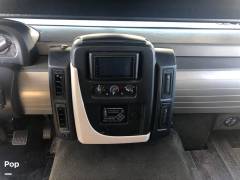 2018 Winnebago Intent 26M, $ 49,999