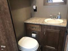 2018 Winnebago Intent 26M, $ 49,999