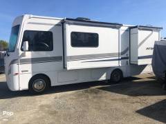 2018 Winnebago Intent 26M, $ 49,999