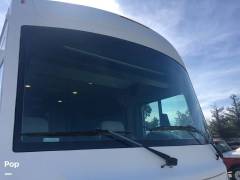2018 Winnebago Intent 26M, $ 49,999
