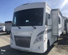 2018 Winnebago Intent 26M, $ 49,999