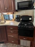 2014 Winnebago Vista 35B, $ 42,500
