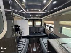 2016 Airstream Interstate EXT Lounge, $ 102,500