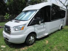 2020 Leisure Travel Wonder W24MB, $ 103,000