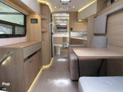 2020 Leisure Travel Wonder W24MB, $ 103,000