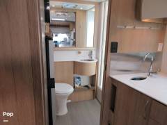 2020 Leisure Travel Wonder W24MB, $ 103,000