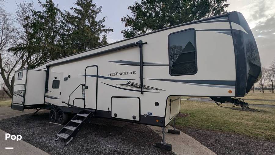 2021 Forest River Salem Hemisphere 356QB, $ 43,900