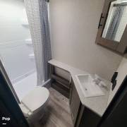 2022 KZ Confluence 24BH, $ 23,500