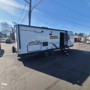 2022 KZ Confluence 24BH, $ 23,500