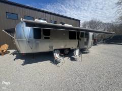 2020 Airstream Flying Cloud 28RB, $ 74,999
