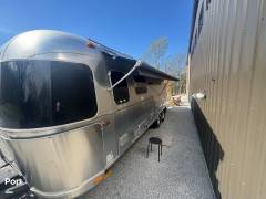 2020 Airstream Flying Cloud 28RB, $ 74,999