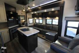 2021 Highland Ridge Open Range 427BHS, $ 57,000