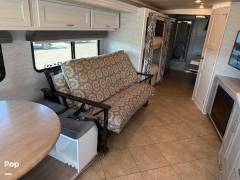 2015 Winnebago Forza 38R, $ 105,000