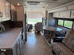 2015 Winnebago Forza 38R, $ 105,000