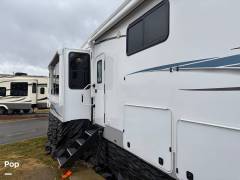 2022 Forest River Columbus 379MBC, $ 77,000
