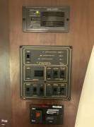 2009 Coachmen Prism 230, $ 40,000