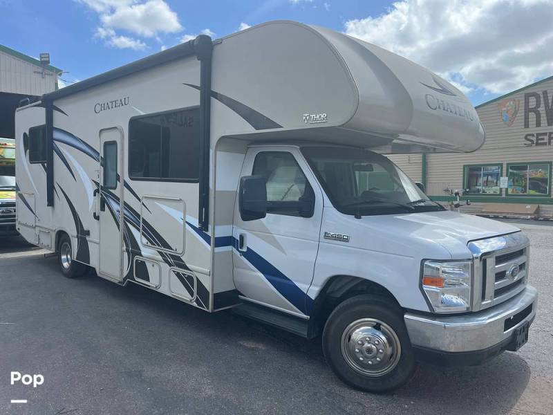 2020 Thor Motor Coach Chateau 28Z, $ 60,500