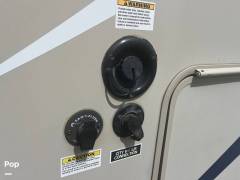 2020 Thor Motor Coach Chateau 28Z, $ 60,500