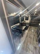 2022 CrossRoads Sunset Trail 330SI, $ 29,999