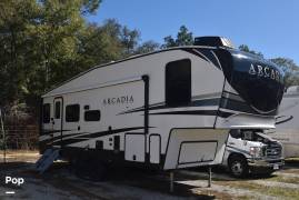 2023 Keystone Arcadia Super Lite 293SLRD, $ 31,500