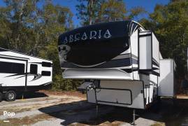 2023 Keystone Arcadia Super Lite 293SLRD, $ 31,500
