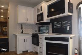 2023 Keystone Arcadia Super Lite 293SLRD, $ 31,500