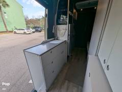 2022 TrueVan Vision X 4x4, $ 132,000