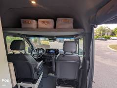 2022 TrueVan Vision X 4x4, $ 132,000
