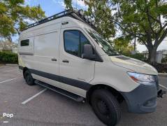 2022 TrueVan Vision X 4x4, $ 132,000