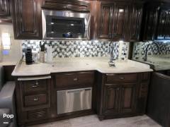 2018 Newmar Dutch Star 4369, $ 274,000