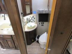2018 Newmar Dutch Star 4369, $ 274,000