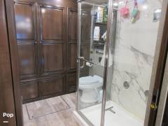 2018 Newmar Dutch Star 4369, $ 274,000