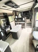 2017 Grand Design Momentum 376TH, $ 49,900