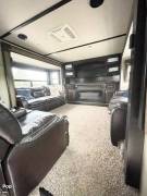 2017 Grand Design Momentum 376TH, $ 49,900