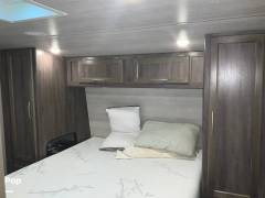 2023 Genesis Supreme 2916GCK, $ 62,500
