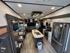 2021 Alliance RV Paradigm 370FB, $ 47,000