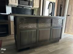 2021 Alliance RV Paradigm 370FB, $ 47,000