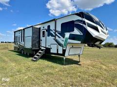 2022 Dutchmen Voltage 4145, $ 96,700