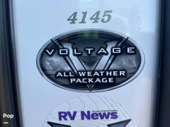 2022 Dutchmen Voltage 4145, $ 96,700