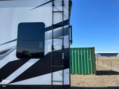 2022 Dutchmen Voltage 4145, $ 96,700