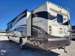 2011 Damon Challenger 368, $ 49,000