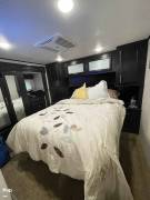 2017 Jayco Seismic Wave 355W, $ 45,000